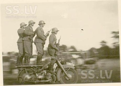 motorcycles-other-5.800.jpg